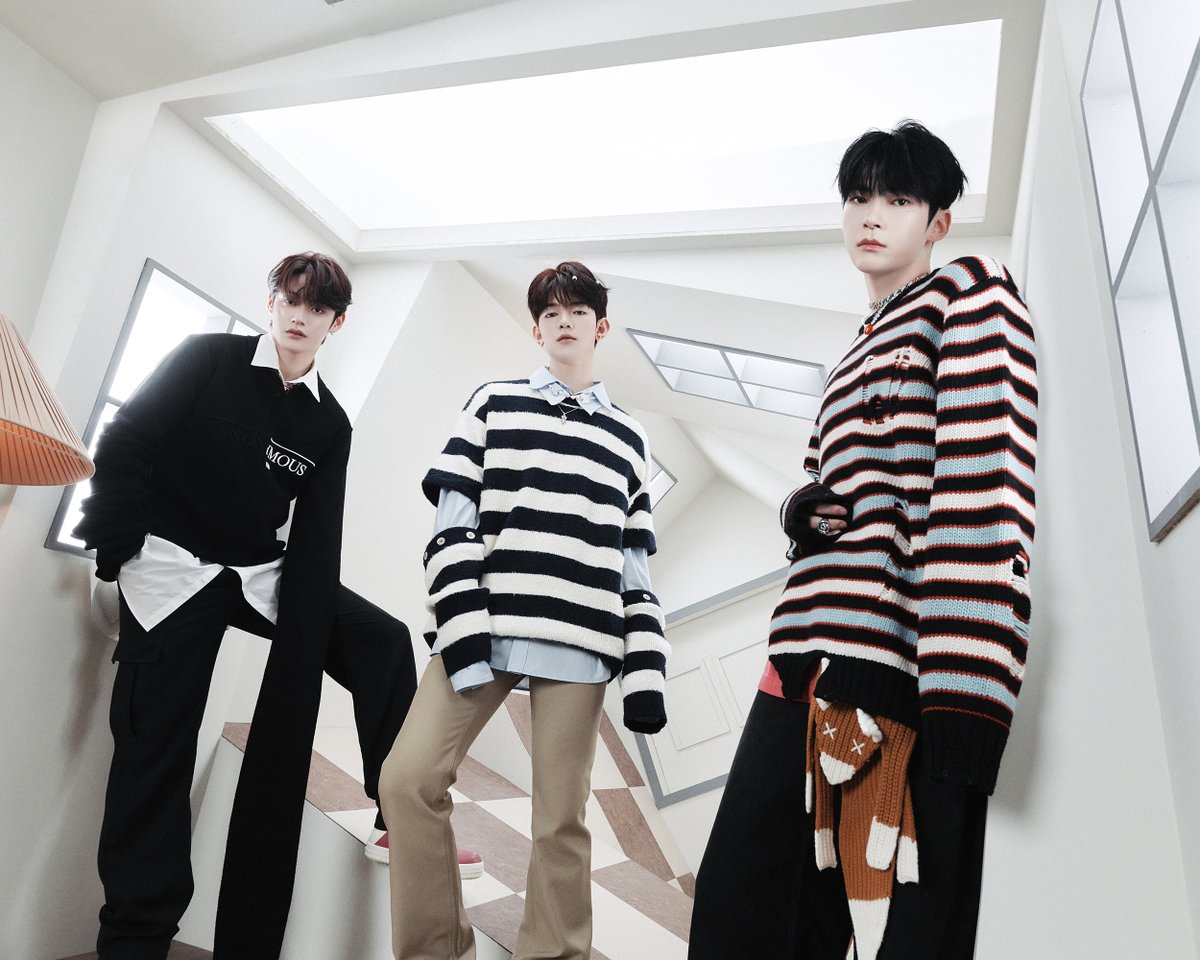 ZEROBASEONE The 2nd Mini Album [𝗠𝗘𝗟𝗧𝗜𝗡𝗚 𝗣𝗢𝗜𝗡𝗧]

Concept Photo Mystery ver.
#SUNGHANBIN #KIMJIWOONG #ZHANGHAO
#성한빈 #김지웅 #장하오

2023.11.06 18:00 (KST)

#ZEROBASEONE #ZB1
#제로베이스원
#MELTINGPOINT #CRUSH #가시
#ZEROBASEONE_CRUSH