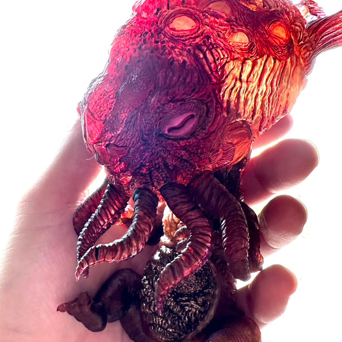 neweyear's tweet photo. モデルの透明感、太陽の光の下で
#クトゥルフ神話 #クトゥルフ #Cthulhu #CthulhuMythos #克蘇魯 #SpiderMaker #crystalclear使用心得 https://t.co/tRldN9FokC