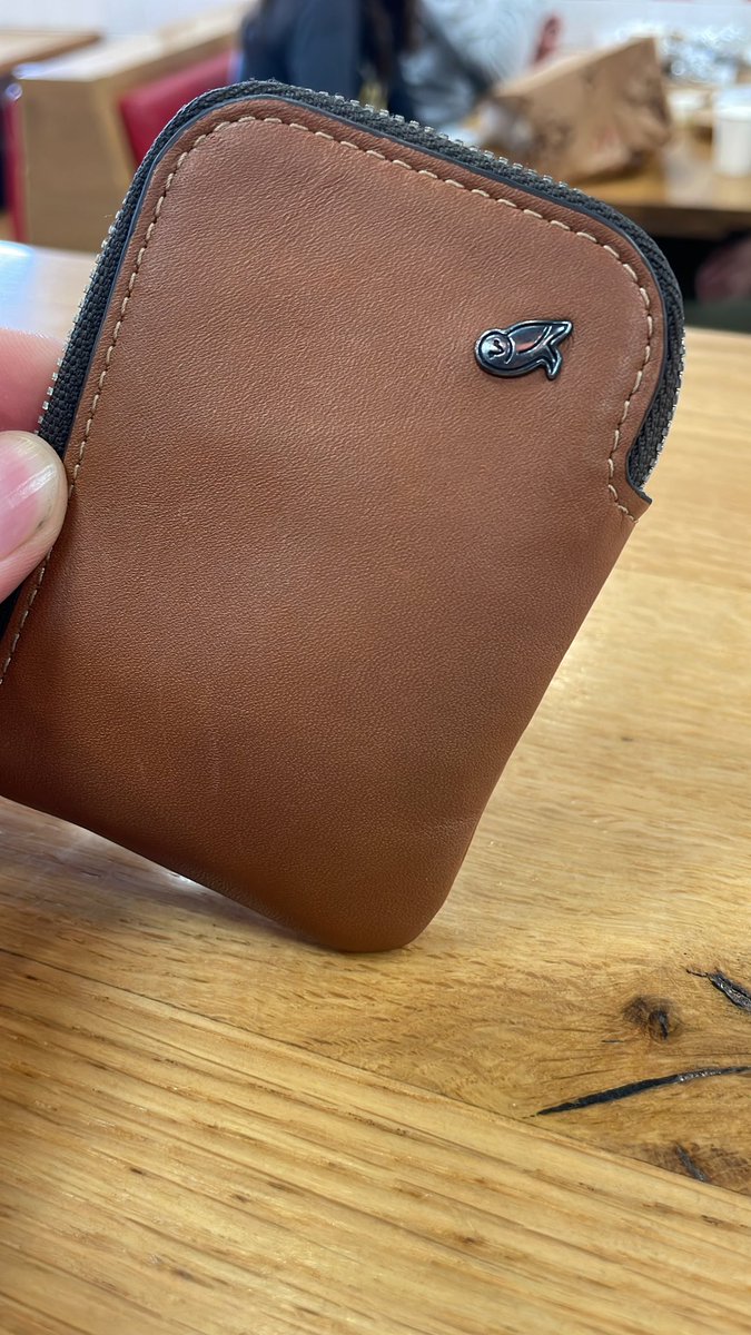 NathanKurul's tweet photo. @Whereisjrw me and @thenukdes have found your wallet, we found it on the train today https://t.co/gF7HYKmXdO