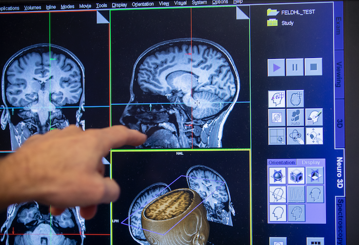 CarneyInstitute's tweet photo. On Wednesday, 10/25,  @ 1:00 pm, join MRI Research Facility Associate Director of Research and Carney Associate Professor of Brain Science Michael Worden for the first of a 2-part lecture series on the Fundamentals of MRI Physics and Technology.

Details @ https://t.co/ppgWyZ0hxP https://t.co/XXU038RhkL
