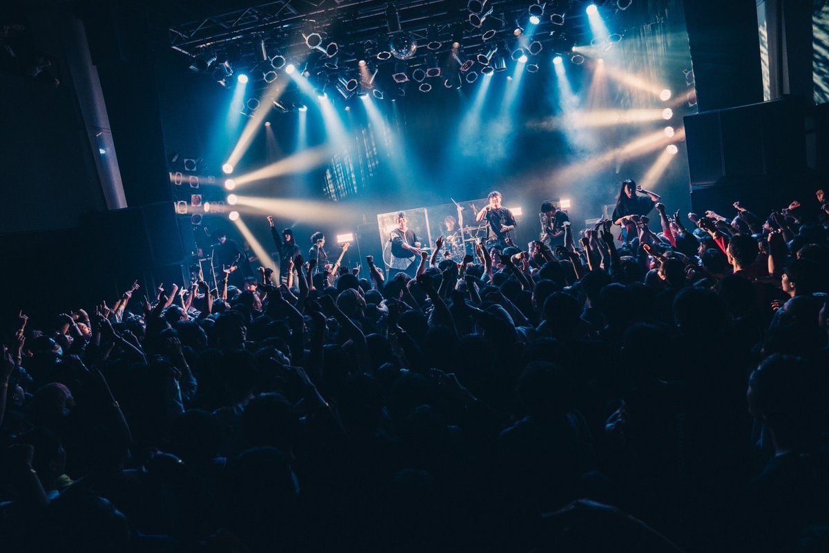 DaylightSeason's tweet photo. 10/22(SUN)IDO-LIVE!! Circuit
WE ARE DAYLIGHT SEASON ①

📷: 
1-3 @majima909 
4 @Tamaishingo22 https://t.co/jhTGb9JtJH