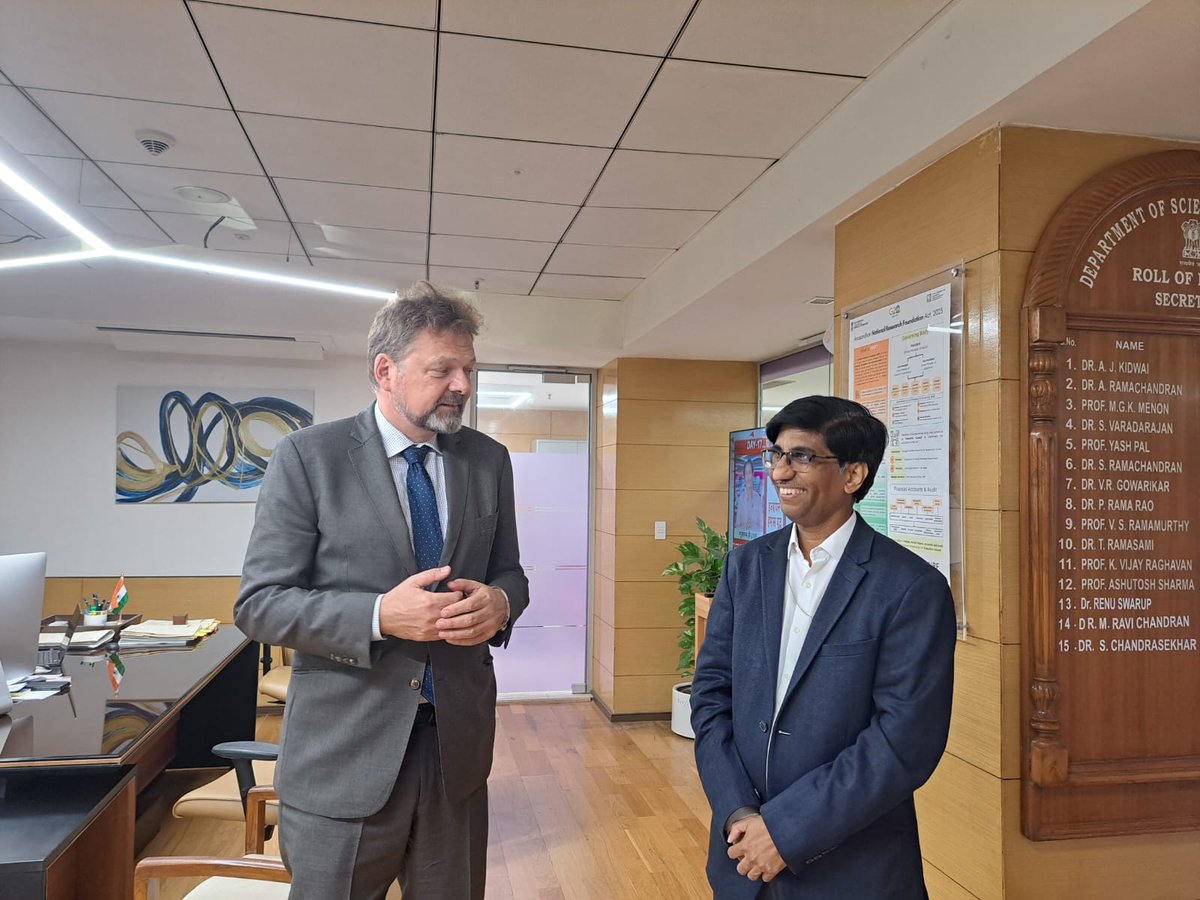 Prof. @karandi65, Secretary, @IndiaDST suggested that @INDOGSTC should identify #startups that can connect with German partners on topics like Advanced Materials/Bio-Engineering, Health related topics, and Medical Sciences. @DrJitendraSingh @AmbAckermann @skvdst @eoiberlin