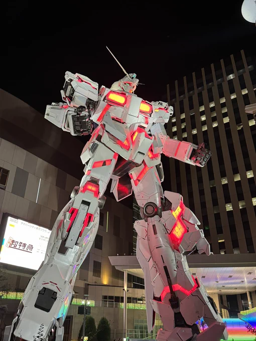 ユニコーンガンダムも