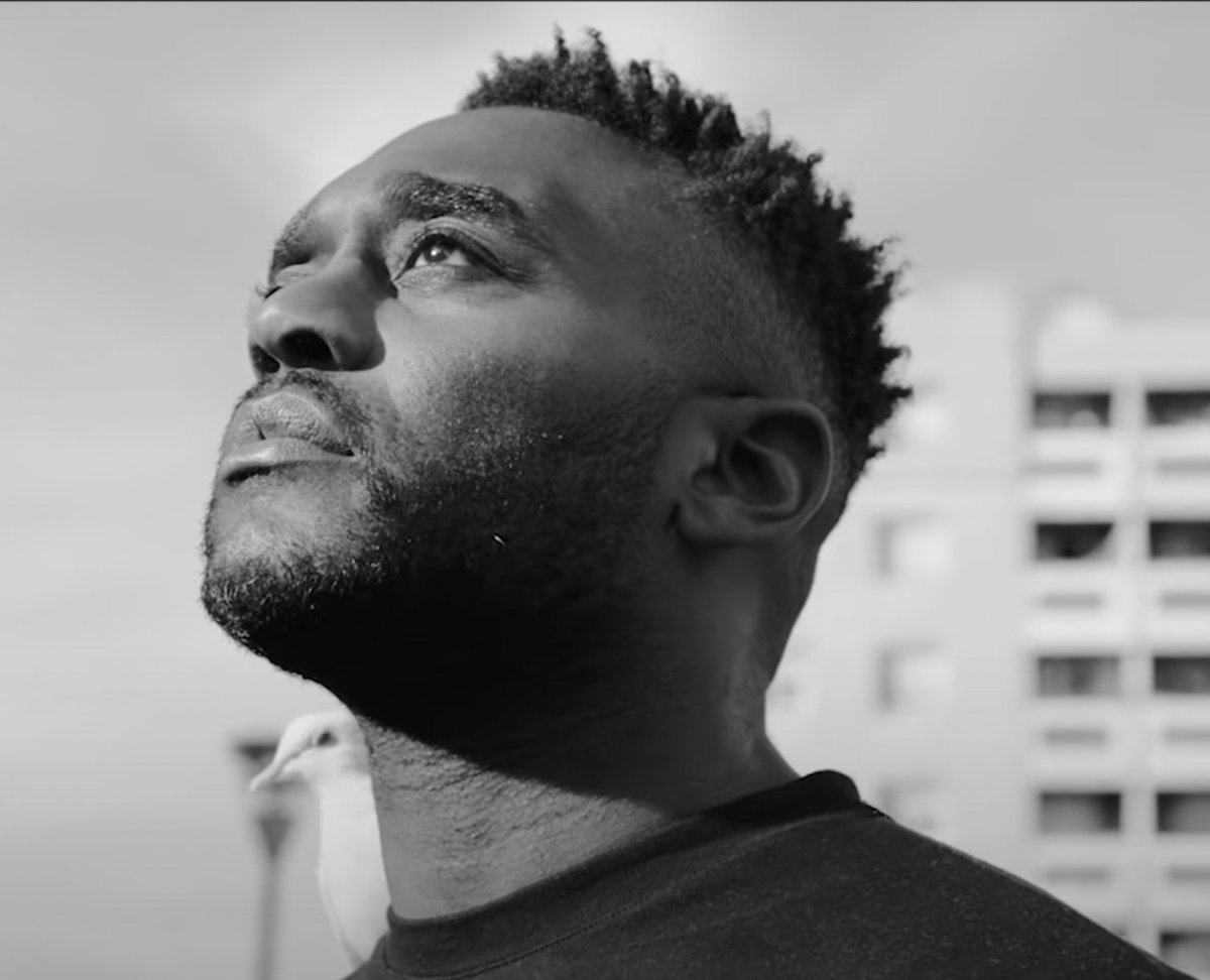 KonbiniFr's tweet photo. THREAD | On vous résume l’embrouille entre #MacTyer et #Remy qui a secoué les réseaux 👀 👇 https://t.co/nQVN7bIJQx