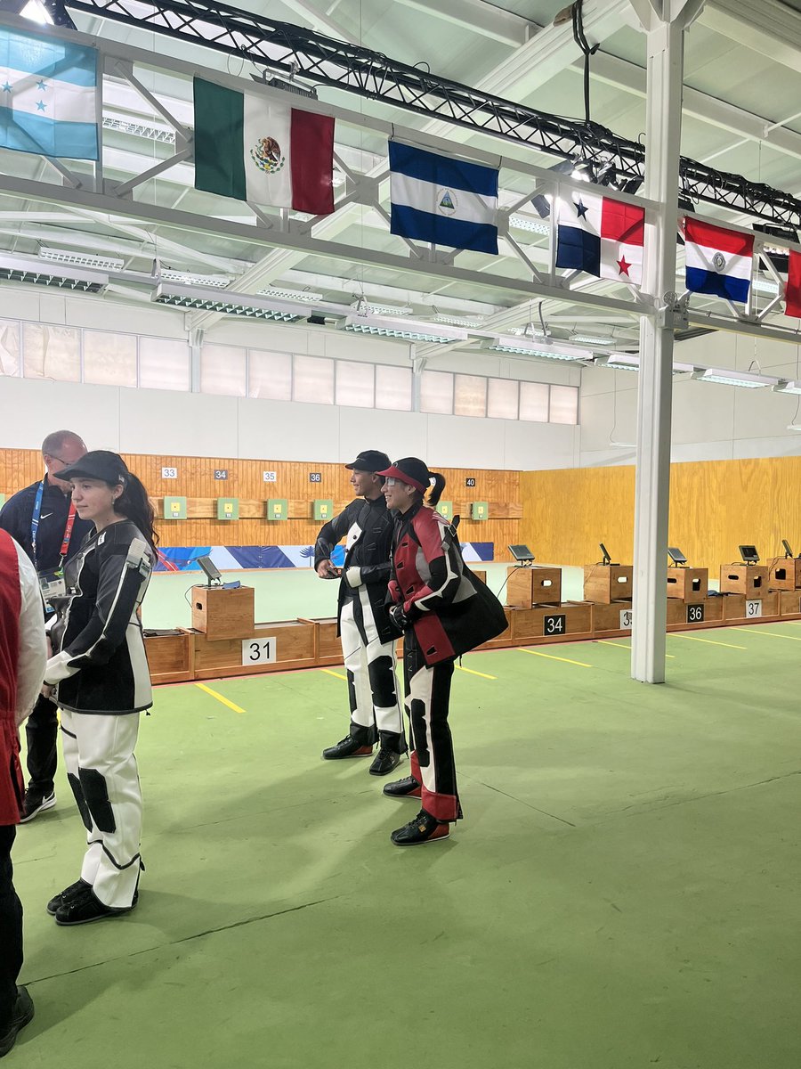 deportegente's tweet photo. #JPSantiago2023🇨🇱 | Estamos por presenciar la final de Rifle de aire equipo Mixto con nuestra guanajuatense @Goretti_Zumaya y Edson Ramírez, enfrentando a su similar de Estados Unidos. 🔫 👀 

#GtoEnSantiagoEstáBacano https://t.co/wUcMLodl0C