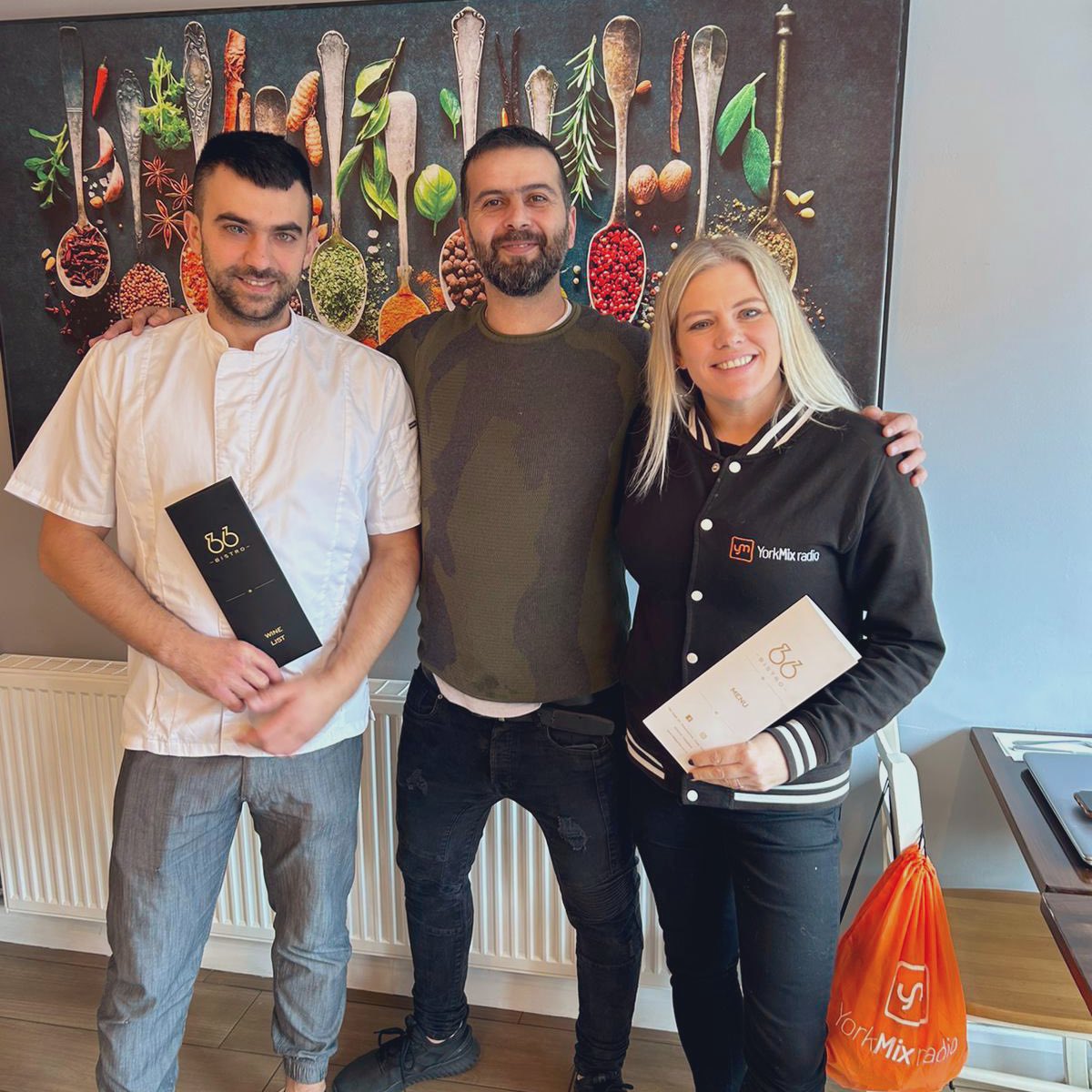 misscharlesyork's tweet photo. Wow! What a great show π§‘
Such yummy food at 66 Bistro in Dunnington #york @theyorkmix
#restaurantoftheweek #win #vouchers #TuneIn π https://t.co/HaqTy70oc6