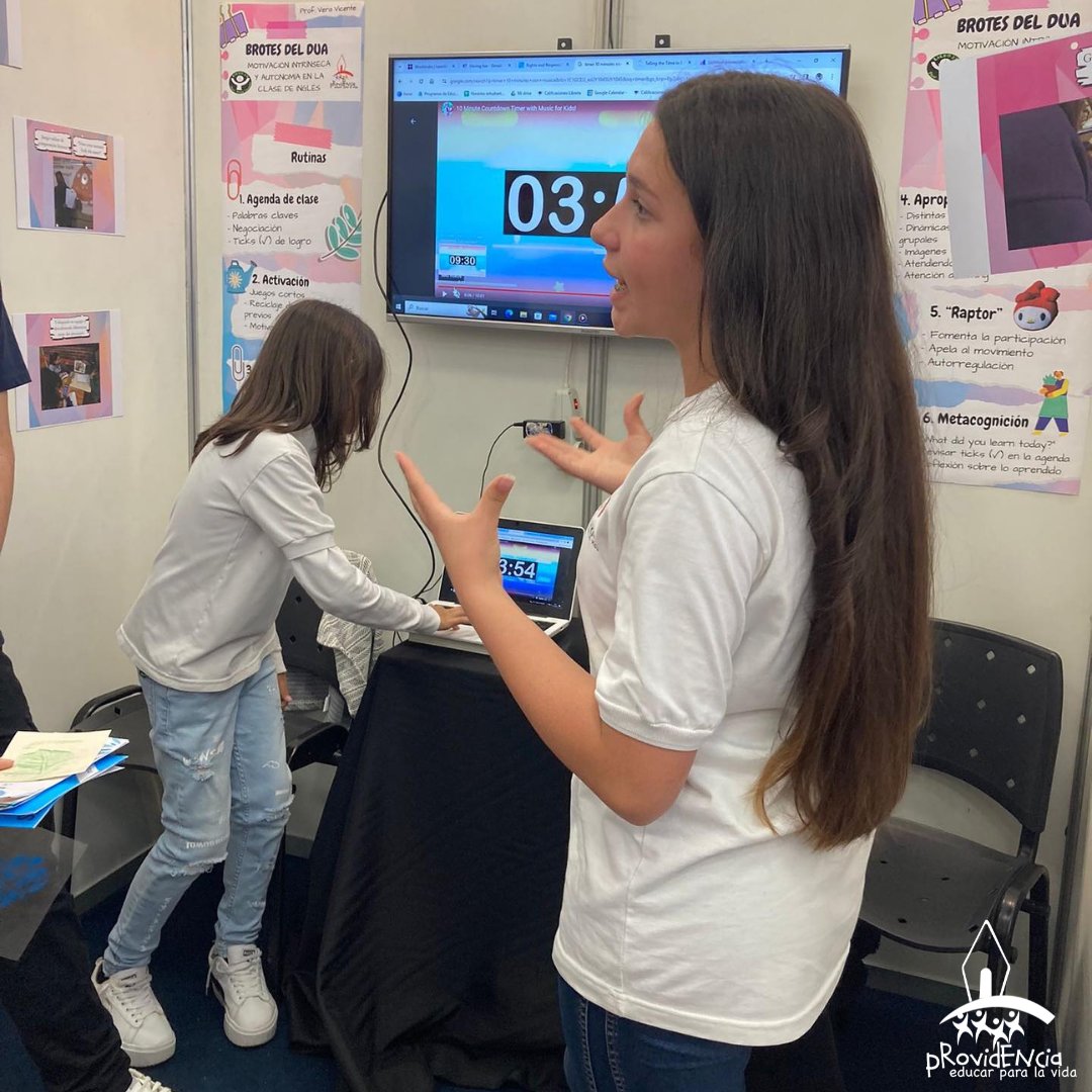 CEdProvidencia's tweet photo. 👉Participamos de la XI edición de la Feria de Buenas Prácticas en Educación organizada por el Colegio Santa Elena en colaboración con la @UNESCO por el trabajo realizado en conjunto con nuestro Club de Niños y CAIF, sobre "Metodologías activas y abordaje comunitario".
(sigue👇) https://t.co/1riUI6PDdC