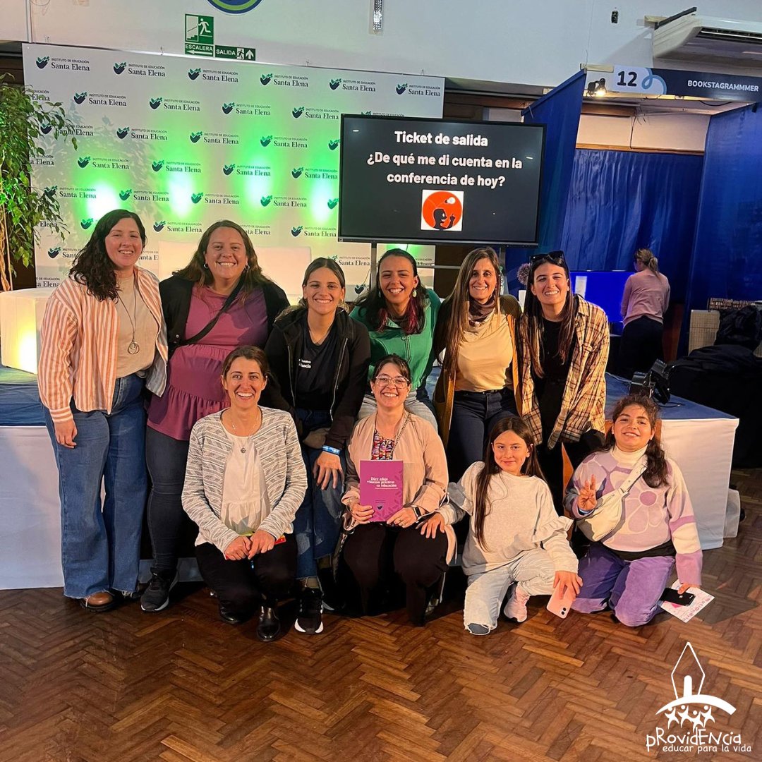 CEdProvidencia's tweet photo. 👉Participamos de la XI edición de la Feria de Buenas Prácticas en Educación organizada por el Colegio Santa Elena en colaboración con la @UNESCO por el trabajo realizado en conjunto con nuestro Club de Niños y CAIF, sobre "Metodologías activas y abordaje comunitario".
(sigue👇) https://t.co/1riUI6PDdC