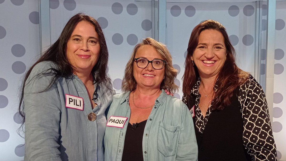 JoEnSeMesIB3's tweet image. Vos presentam les #MalsExemples i les #Sardinetes 🙌🏻 Arriben per jugar amb els #Gasss i per fer-vos esbutzar de rialles... Advertits estau 😉

Vos esperam cada vespre a @IB3 a les 21:30 h. 📺