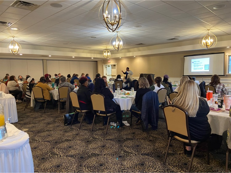 SaginawISD's tweet photo. Saginaw ISD Great Start to Readiness Program (GSRP) staff enjoyed a day of Highscope training with Lowlette Evans last week! #Highscope #SaginawISD https://t.co/u5mxUsXWth