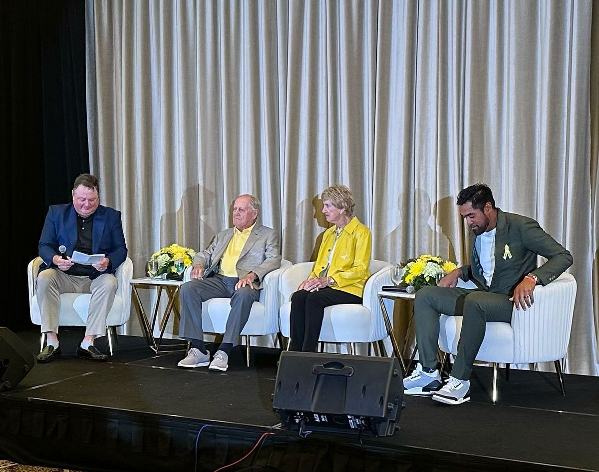Thank you @PlayYellow4Kids for having us for celebrating #charlottesplayyellowinvitational success in West Palm Beach. An honor to meet Barbara and @jacknicklaus, & @tonyfinaugolf and come together to #fightkidscancerswva with @CharlieRymerPGA