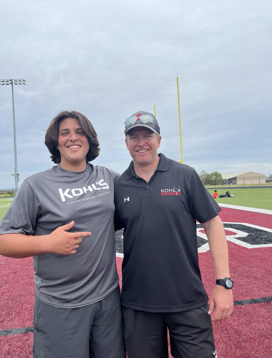 Had a great time at the @KohlsKicking national ranking showcase in Dallas. I got to compete against great kickers and was fortunate enough to win the Field Goal competition! Thank you @KohlsKicking for such a great experience! @brendancahill_ @CoachDeeks