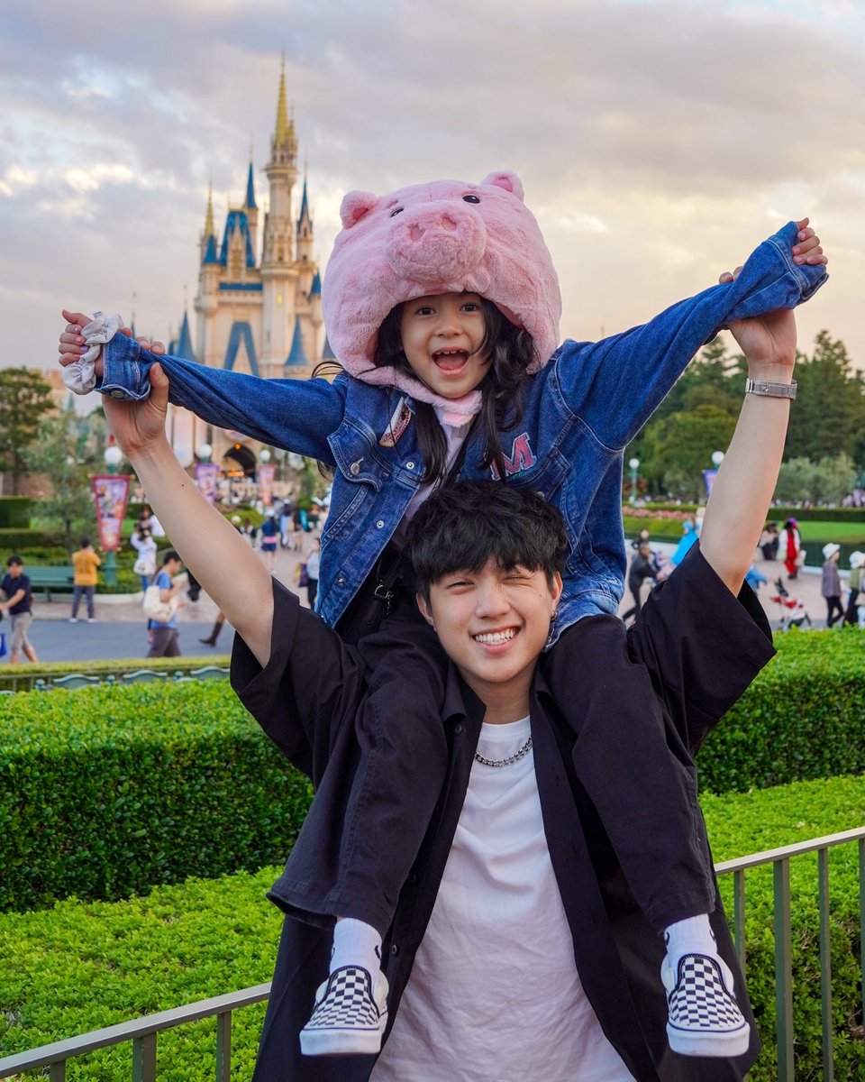 ranzkyle's tweet photo. Happiest birthday to my lil sister @onewithnatalia 🥳 big bro will always be here for you no matter what!! ❤️ https://t.co/wUemcFRfU4