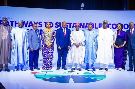 Yemi__Ajayi's tweet photo. So refreshing to have Mr President speak again at the NESG summit earlier today. It is evident in his speech that he has everything it takes to bring Nigeria out of this current crisis, all he asks is the undying support of Nigerians and dedication from his team. 

May God bless Mr President 

@officialABAT 

#PBATatNESGSummit