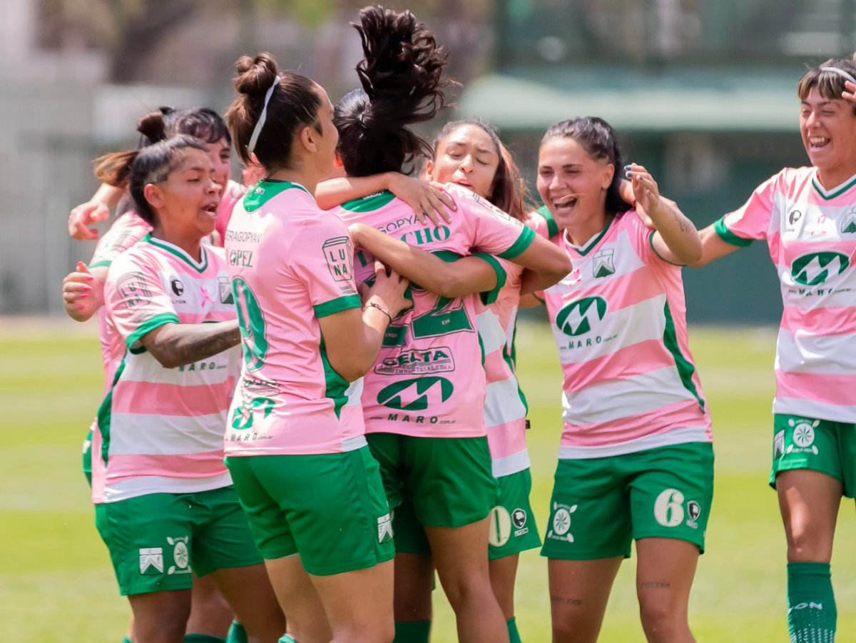 FerroFemenino's tweet photo. 𝔗𝔥𝔢 𝔩𝔞𝔰𝔱 𝔴𝔢𝔢𝔨 🔙🔥

📸 @fede_mellado 

#VivíFerro 💚
#VamosVerdolagas 🇳🇬 https://t.co/bupXBrGgt6