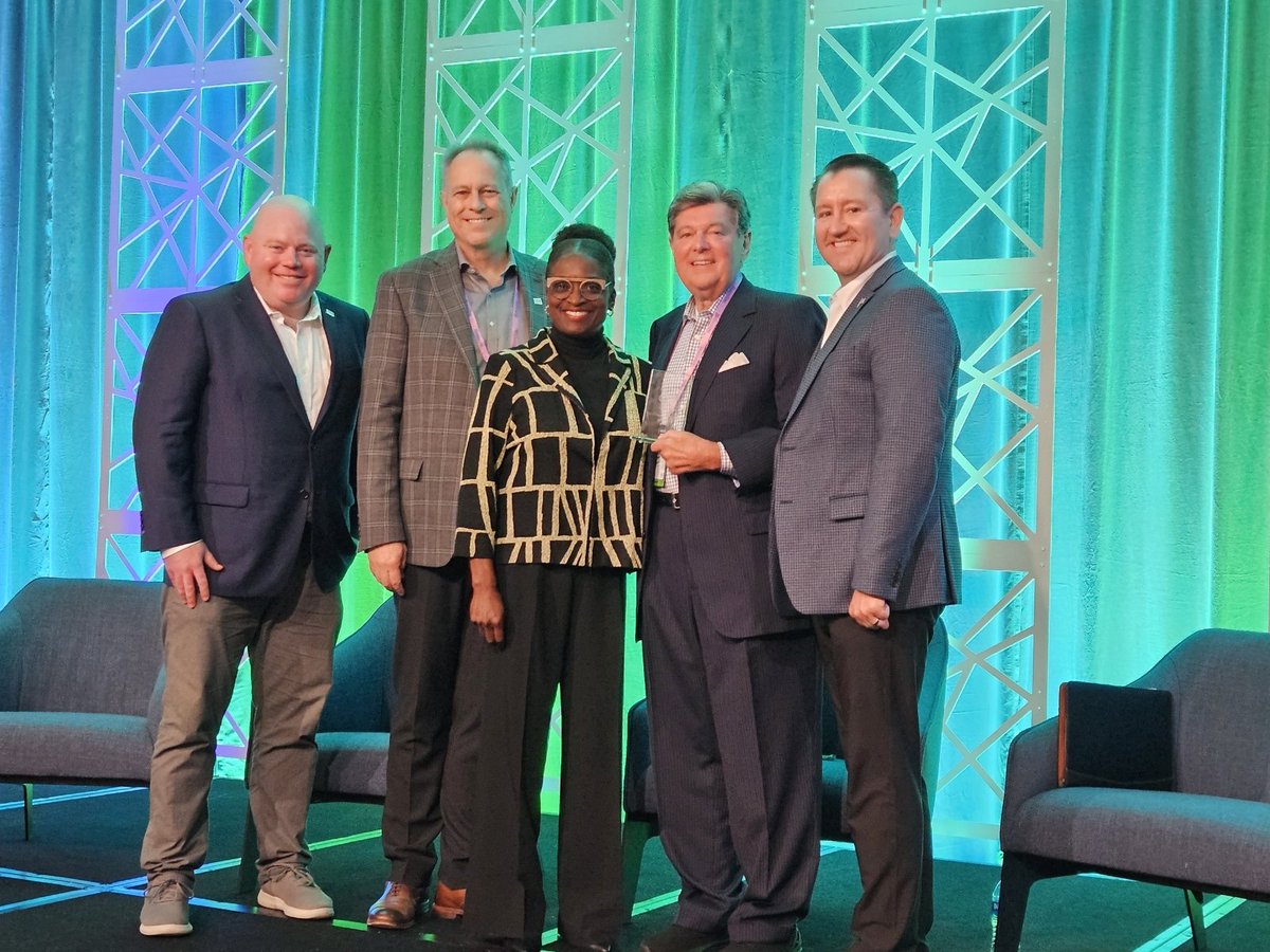 Recap: Last week, I was privileged to share the stage and present #StevenKBerry (2nd, r) with the @CCAmobile Competitive Champion Award, aptly renamed after this #mobile industry #titan who retired as president in December. Thanks @kobham for capturing such a special moment.