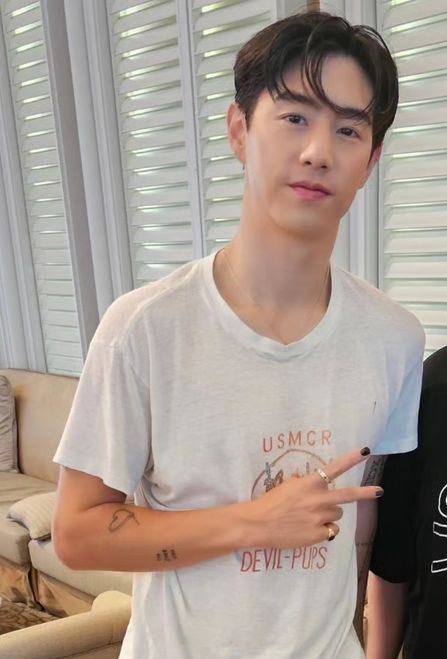 Annamark93's tweet photo. มาร์ค🥹🥹🥹🥹🥹 https://t.co/SJRFi0cQhp