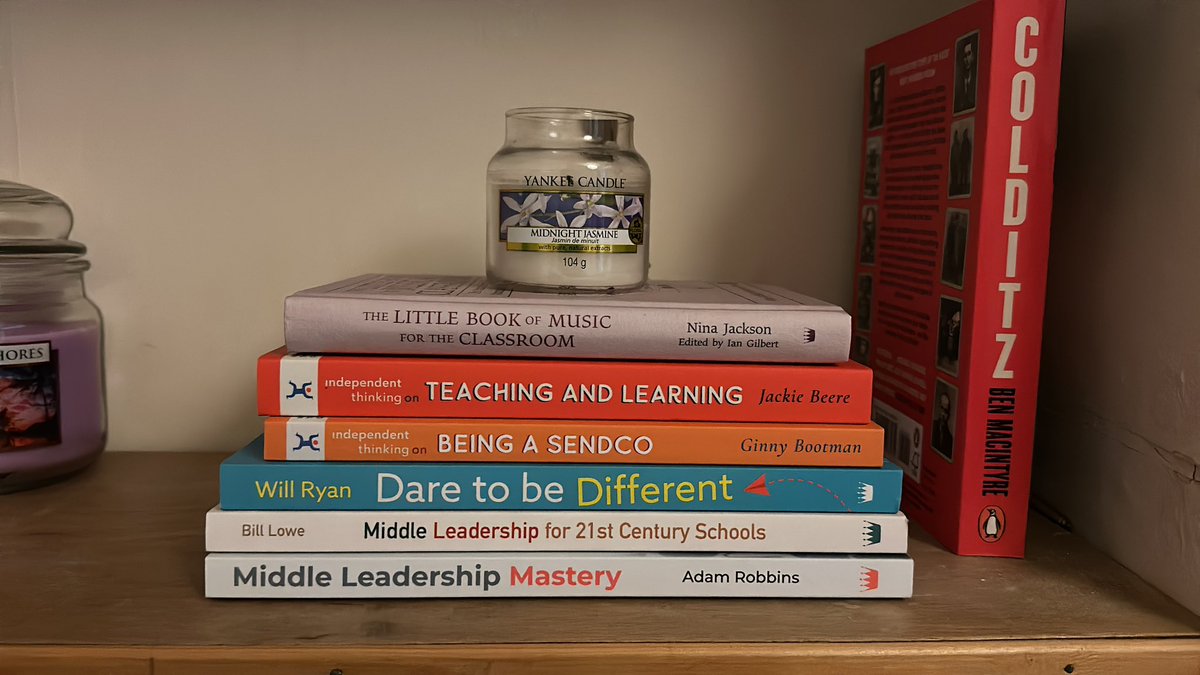 MissSLBishop's tweet photo. @CrownHousePub’s free books for world teachers day has set me up with some educational reading for a while 😍📚 https://t.co/sJiMH0wJWV