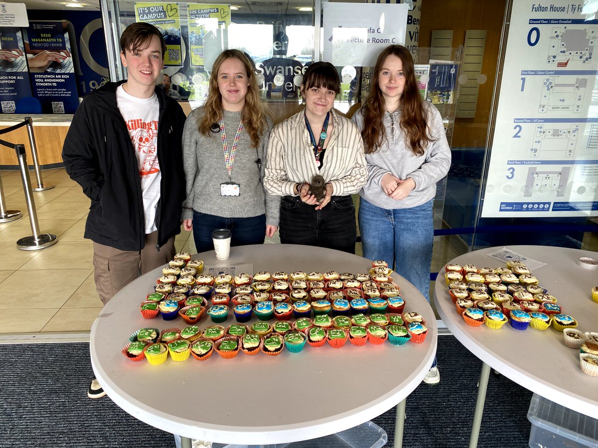 Swansea University Chemistry Society tweet media