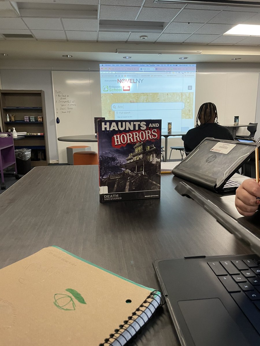 MRM Sixth Grade ELA BLUE tweet media