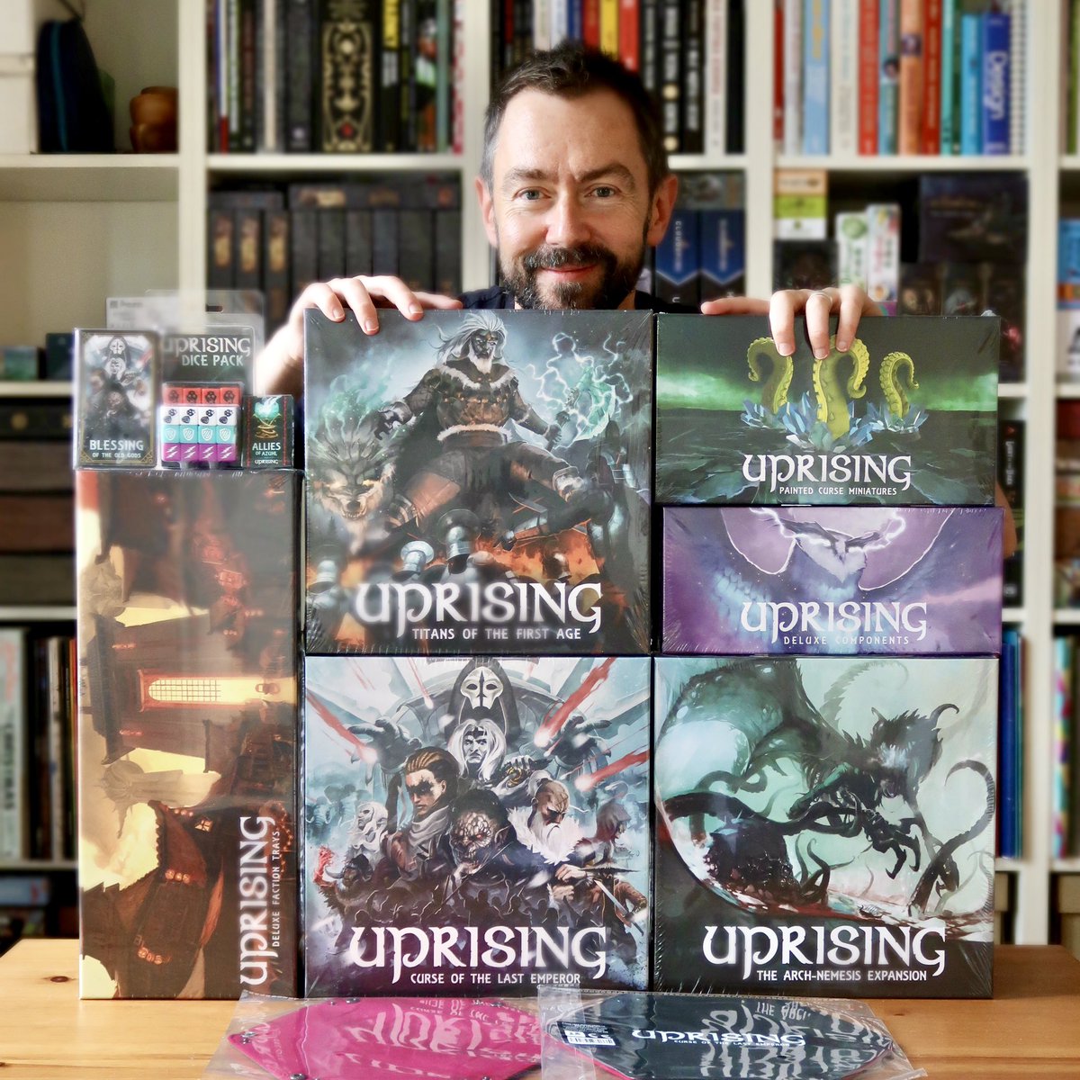 When I receive games for review, usually it’s a base game, sometimes with one expansion. But <a href="/NemesisGamez/">Nemesis.Games</a> definitely like the saying „go big or go home” 😁 This is a co-op 4X game called „Uprising: Curse of the Last Emperor”.
#gryplanszowe #boardgames #uprising
