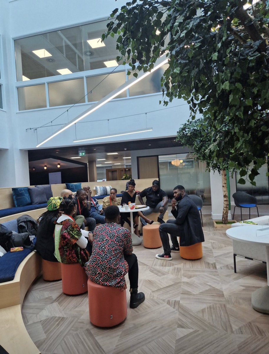 I thoroughly enjoyed my time at @TarmacLtd Solihull office where I had the privilege of hosting their live learning event in honor of BHM. The atmosphere was fantastic, with excellent hosts, and the engaged attendees made the event truly memorable. #BlackHistoryMonth #diversity
