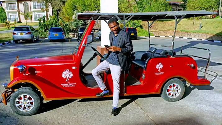 radio_ashe's tweet photo. #NP AMENIWEKA HURU KWELI BY #PapiClever 
#BarakaExpress na @Jonathan_Tinga https://t.co/qHxbllSvYb