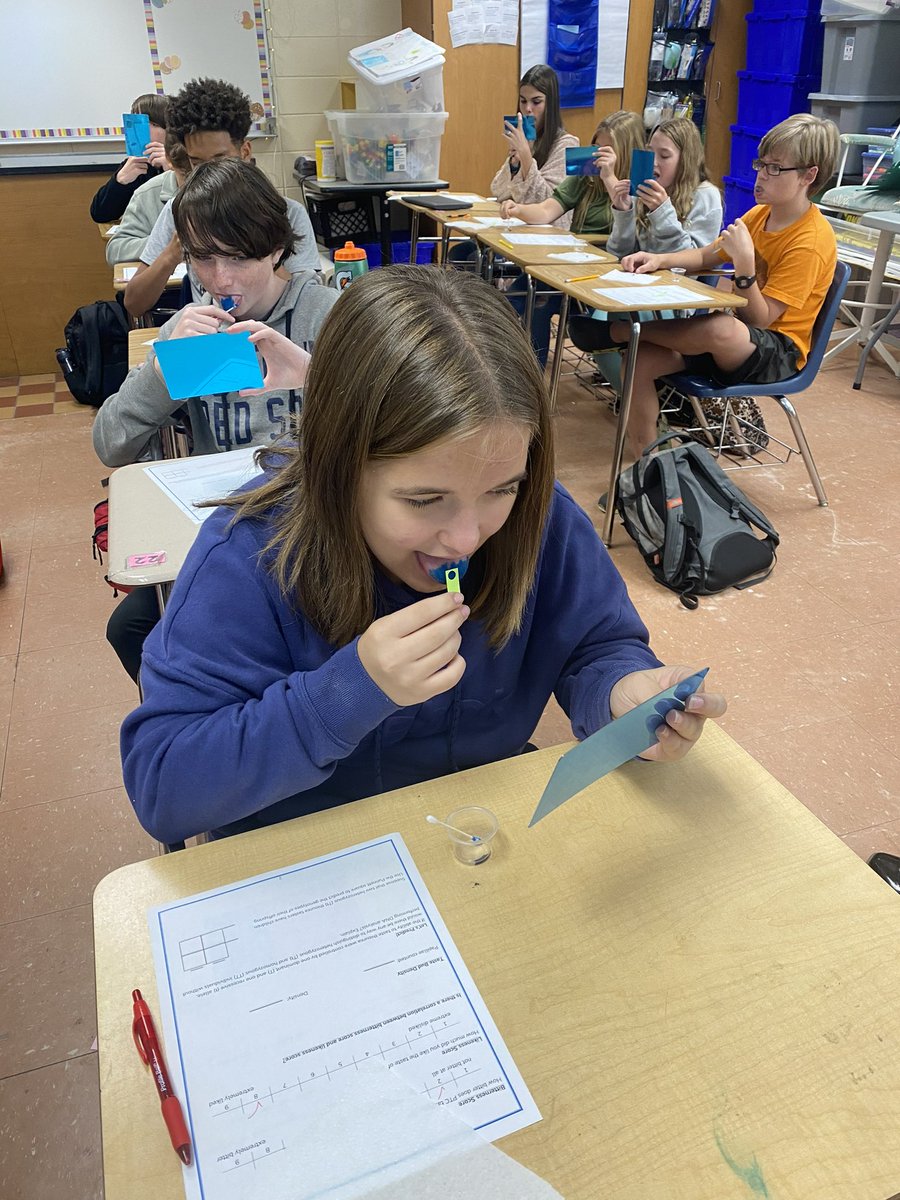 SRSTEMoutreach's tweet photo. We had a blast counting papillae and painting our tongues blue this past Friday with our friends at Holtville Middle School! #geneticsiscool #supertasters #geneticsoftaste 💙🥶🧬 https://t.co/0YbZnlza2v
