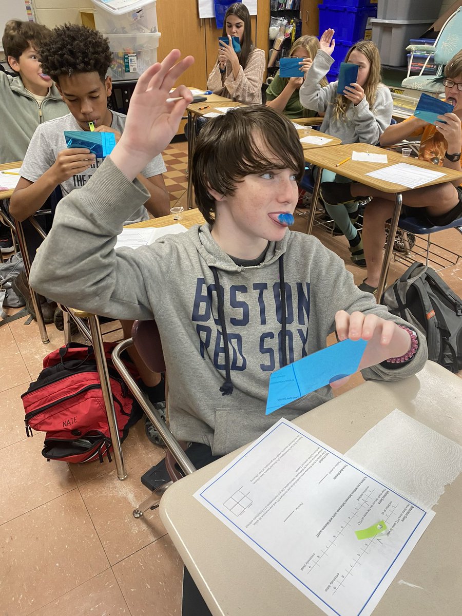 SRSTEMoutreach's tweet photo. We had a blast counting papillae and painting our tongues blue this past Friday with our friends at Holtville Middle School! #geneticsiscool #supertasters #geneticsoftaste 💙🥶🧬 https://t.co/0YbZnlza2v