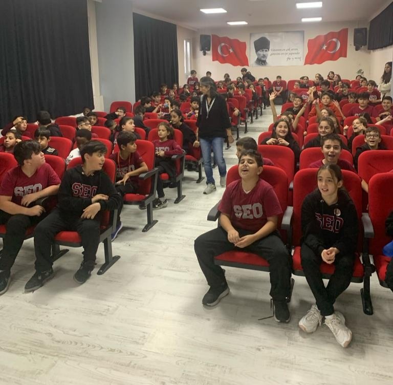ist_arge's tweet photo. 🇹🇷 Cumhuriyetimizin 100. yıl kutlamaları kapsamında İl Millî Eğitim Müdürlüğümüz ve TÜBİTAK iş birliğiyle "Cumhuriyetin 100. Yılında 100 Okulda Bilim Söyleşileri" tüm hızıyla devam ediyor...

@tcmeb @Yusuf__Tekin
@MucahitYentur @Tubitak @ProfHasanMandal @kokcamomer https://t.co/of80EvdwS0