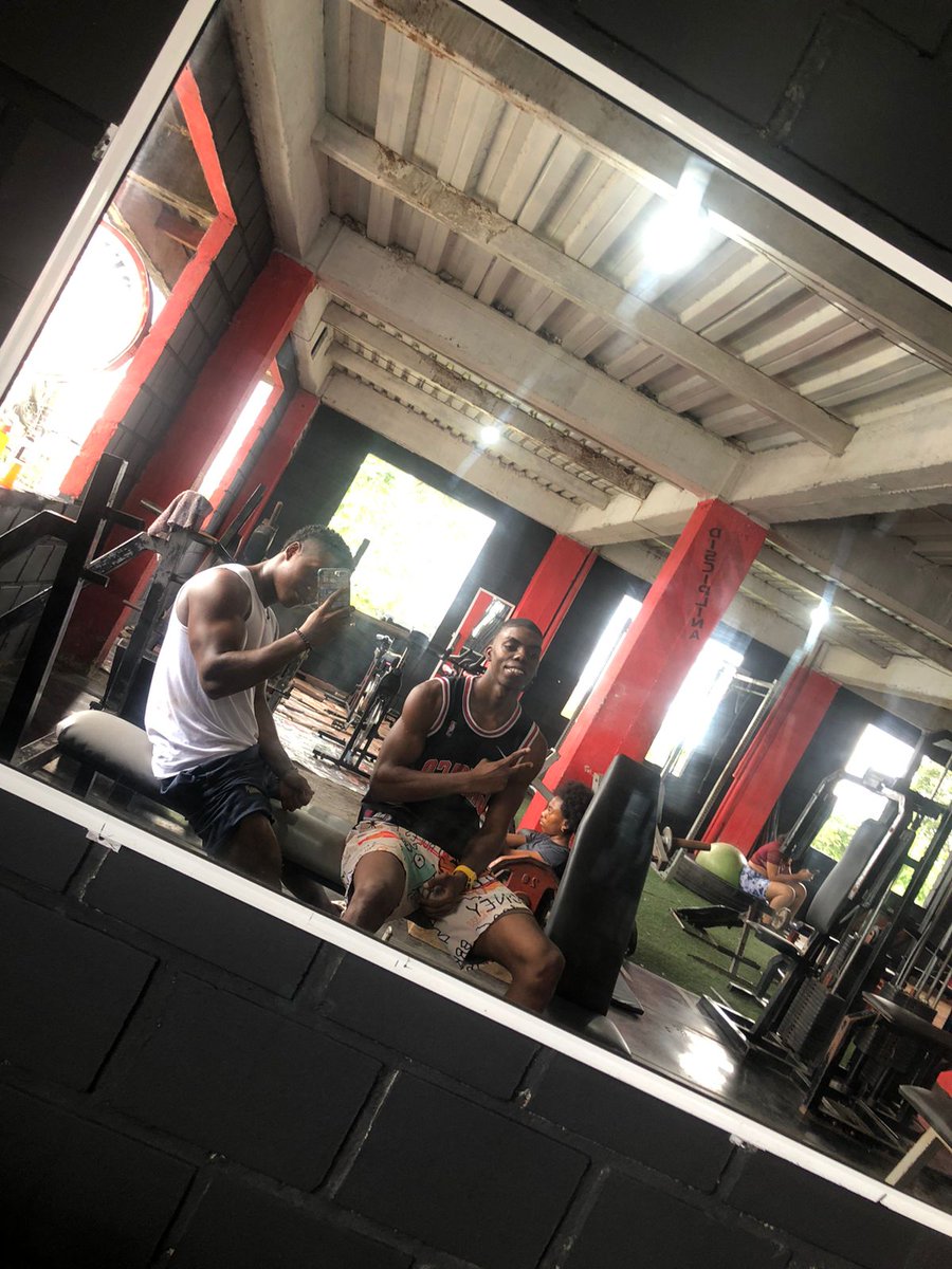 BladimirBentez7's tweet photo. #gymgirl #ViratKohli𓃵 #FYP #gymmotivation #MileiPresidente #bbtvi #GranHermanoCHV #finnes #gero https://t.co/5pGcXOOpem