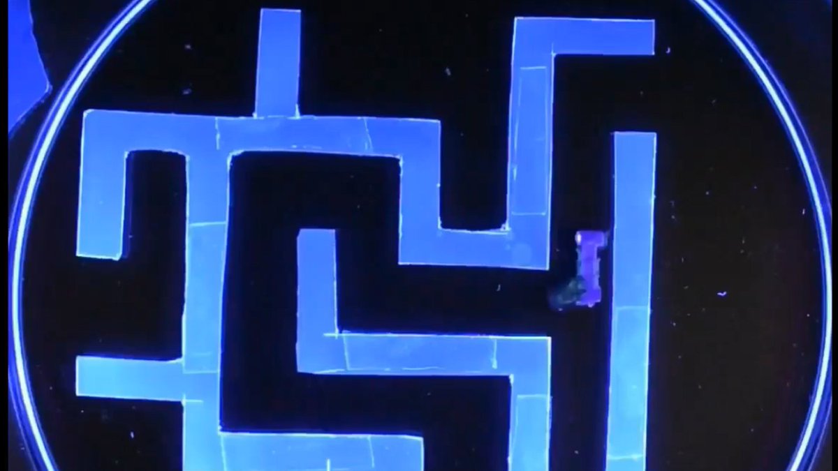 A team of #UWaterloo researchers has created smart, advanced materials that will be the building blocks for a future generation of soft medical microrobots.

More: bit.ly/3tR5KUf | #UWaterlooNews 🤖