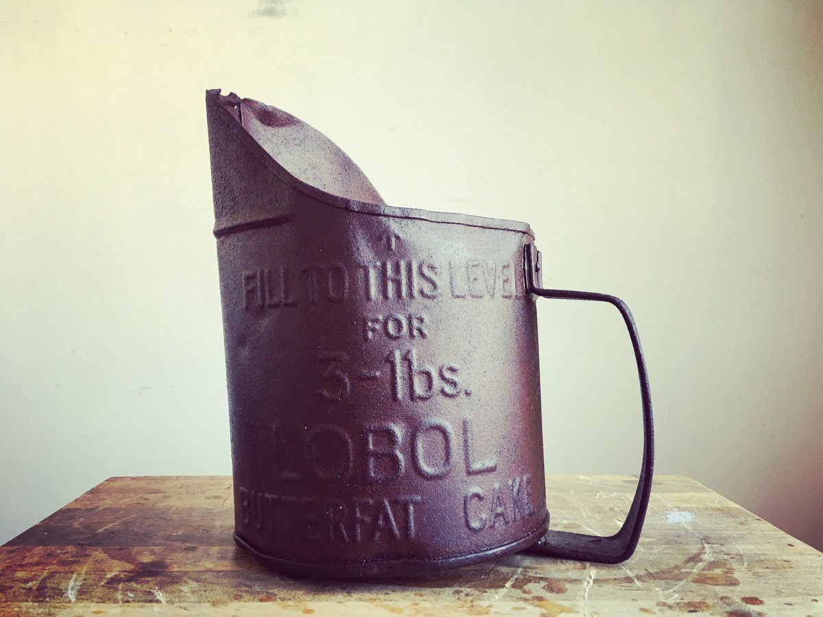 DanielsFayre's tweet image. ebay.co.uk/itm/2352666843… #Vintage #Embossed 3-lbs #LOBOL #BUTTERFAT #CAKE #Metal #Tin #Can #Farmhouse #Barn #Distressed #Salvage #Industrial #Television #Film #Theatre #Drama #Art #Prop #DanielsFayre #toprated #ebayseller #differentfromthecrowd