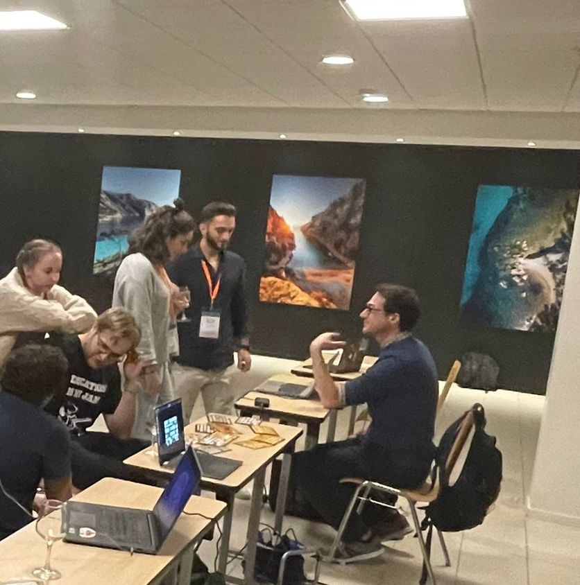 Together with Alessandro, we presented the outcomes of the #EnhancerinArt project during the #EMBOenhanceropathies workshop. I'm genuinely delighted with the results we achieved and the enthusiastic response from those who came to see our presentation.<a href="/enhpathy_H2020/">ENHPATHY</a> <a href="/ABioDesign/">Advanced BioDesign</a>