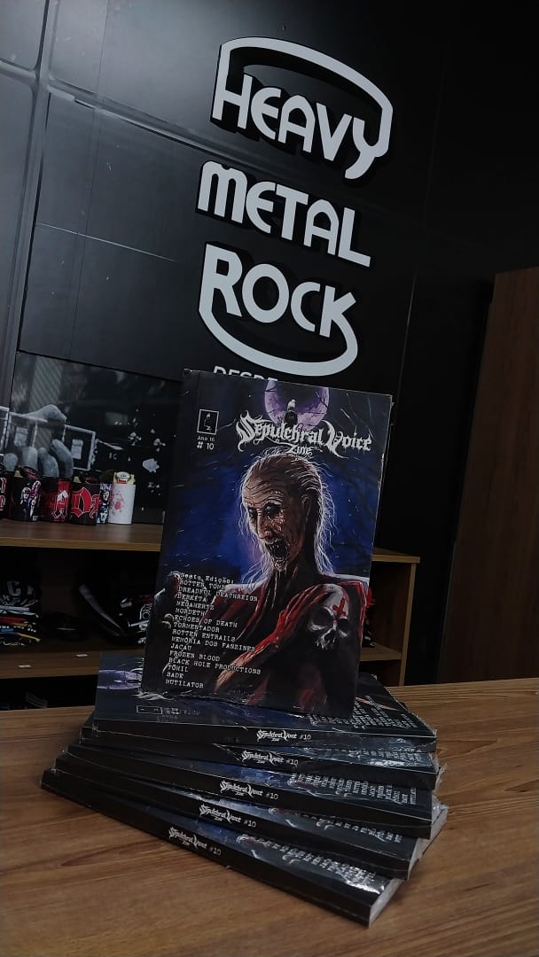 SepulchralVZine's tweet photo. A décima edição do Sepulchral Voice Fanzine está disponível na tradicional loja/selo Heavy Metal Rock!
#fanzine #heavymetalrockrecords #zines #heavymetalrock #metalzine #metalundeground #OnlyPaperIsReal @hmrock https://t.co/2YBhc2jkFD