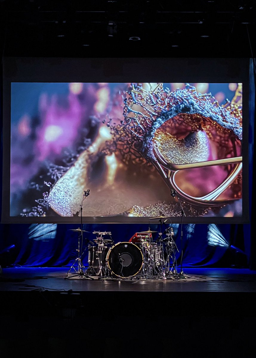 grayscaleye's tweet photo. Music and images. Lots of hard work to achieve something similar to what I had in my mind. Proud 🎉🤩🧘🏻 https://t.co/dTzeOf2JfA
