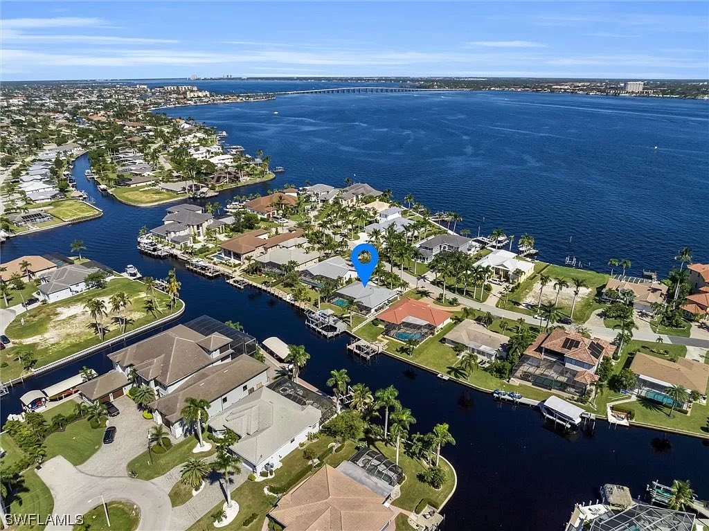 teamstiller's tweet photo. π²1,200,000 π‘ Sailboat β΅οΈ Access Home in beautiful Cape Coral FL! π 239-560-2453
Call now for a private showing!
Ich Sprechen Deutsch
Hablamos EspaΓ±ol
#milliondollarlisting #waterfrontproperties #yachtclubcapecoral https://t.co/wQbXV0AvUt