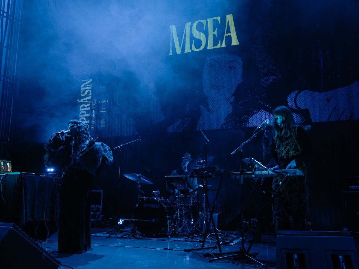 Thanks for a beautiful night <a href="/HarpaReykjavik/">Harpa Reykjavik</a> 
@IcelandMusic ÚTÓN Rás2