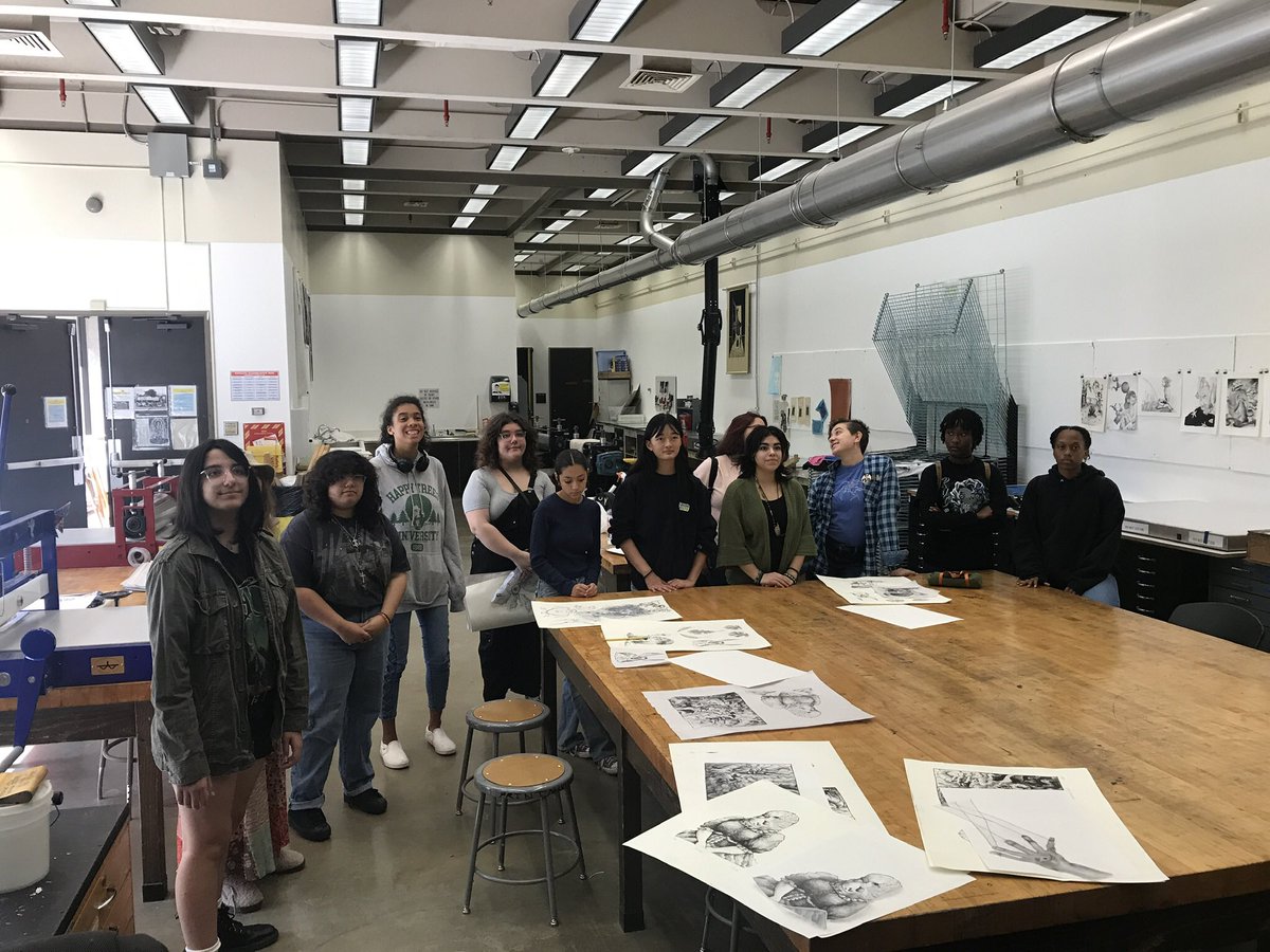 With Clark HS art students-Mia, Grace &amp; Victoria in the UTSA-PACE Teen Studio Intensive program this weekend at the UTSA print lab with Master Printer Humberto Saenz. #northsidefinearts  #Northsideisd #utsateenstudiointensive  #utsaschoolofart