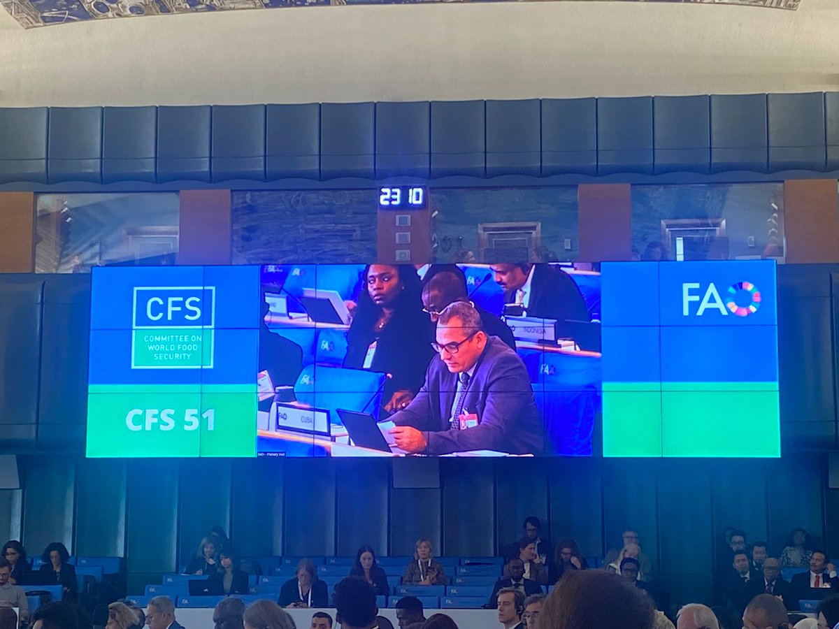 LienAP77's tweet photo. #Cuba suma su voz a la de varios países en el #CommitteeonWorldFoodSecurity. Intervención del VM Maury Hechavaría deja mensajes concretos; ratifica sus compromisos para continuar con articulación global y fortalecimiento de sus mecanismos de acción, desde el amparo de la Ley SSAN https://t.co/5CABxgxJNy