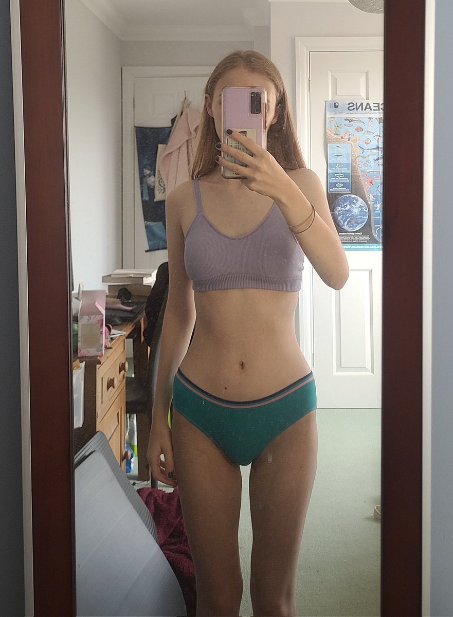Enchanted_Lou's tweet photo. (tw/ bodycheck)
August -> October 
wtf have i even been doing the past 2 months 💀 https://t.co/Rg9xGIACFb