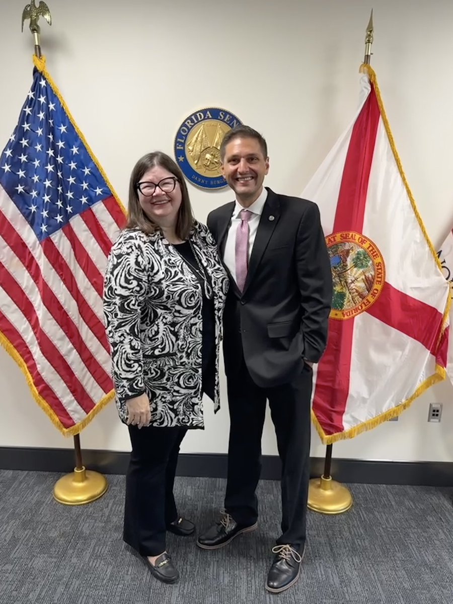 RSAConsulting's tweet photo. Regrouping back in the Tampa office after a busy committee week in Tallahassee.

Our favorite time of the year is here - hosting clients at the Capitol!  

@HeliosEdFnd @IIOPtampa https://t.co/EcBMy6kYiP