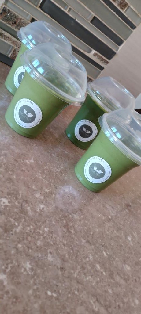 NutraCafe_'s tweet photo. The tastiest way to fuel your body with powerhouse fruit and veg! Try our smoothies 🥤 crammed with nutrients your body needs to boost your energy levels

📍ulundi 
WhatsApp 0714135429 

#GirlTalkZA morda uncle waffles #fakegobela https://t.co/Cli5YLAr8K