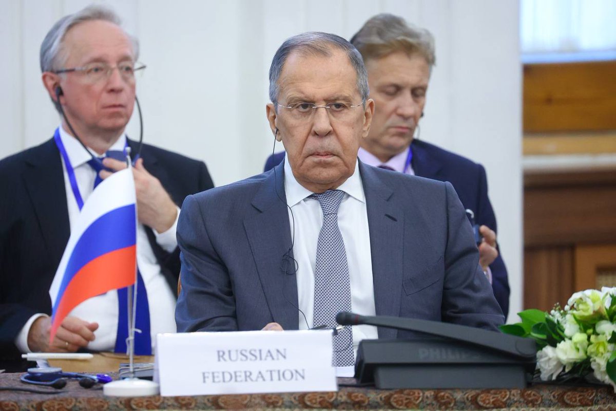 mfa_russia's tweet photo. π€ Russian Foreign Minister Sergey #Lavrov takes part in the Ministerial Meeting of the Consultative Regional Platform "3+3" for the South Caucasus.
π Tehran, October 23 https://t.co/f6Ib4DDYtx