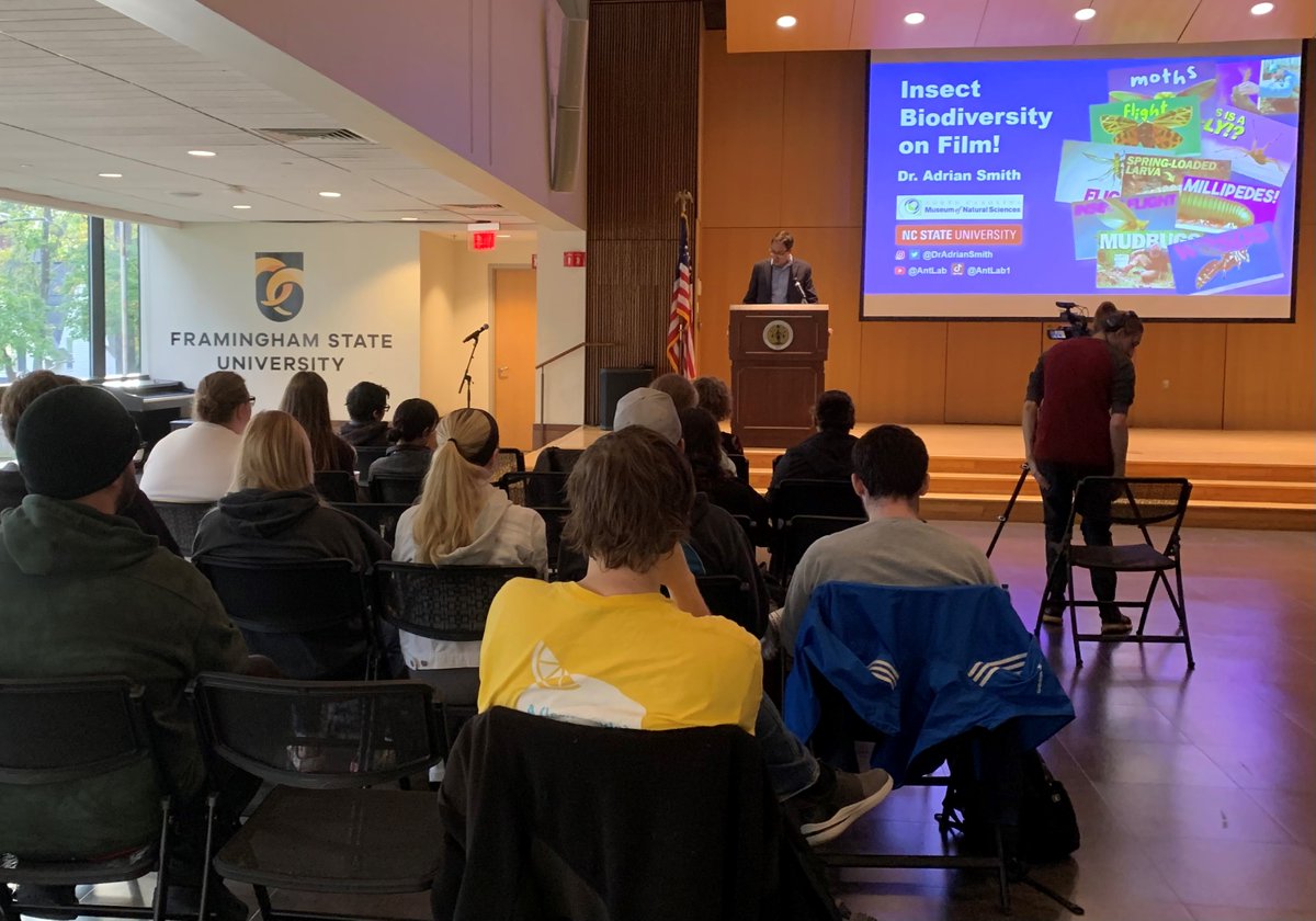CommartsFsu's tweet image. Dr. Adrian Smith delivered his speech at Framingham State University on October 19th as part of the Arts &amp;amp; Ideas event, which was sponsored by the FSU Department of Communication, Media, and Performance. #FSUCommArts #ScienceCommunication