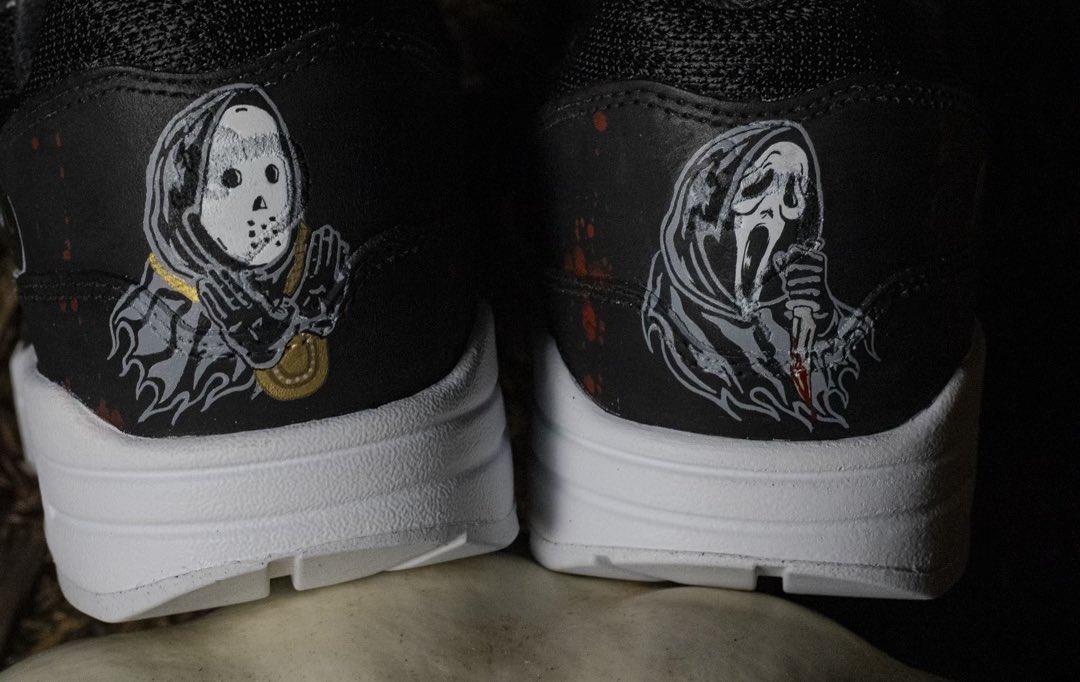 nick_underhill's tweet photo. Shout out to my guy PS Kicks for the sickest birthday gift I’ve ever gotten. 

Hit him up if you want customs: https://t.co/y6axXPKkPm https://t.co/iMZxsfg9GN