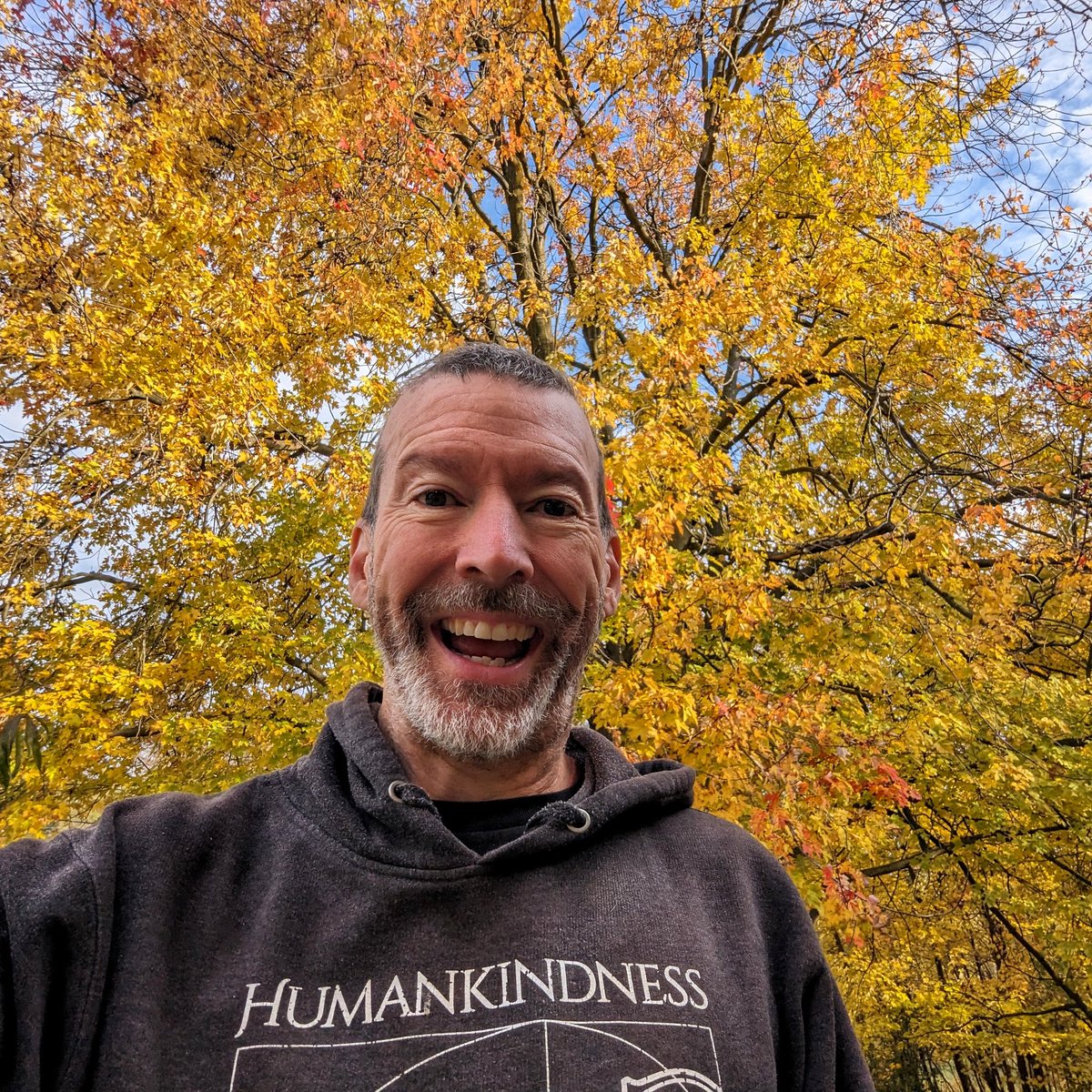 Feeling down? Get outside! Take a deep breath - it's gorgeous out there, and it's going to be OK 🙂
#fallcolor #takeabreath #selfcare