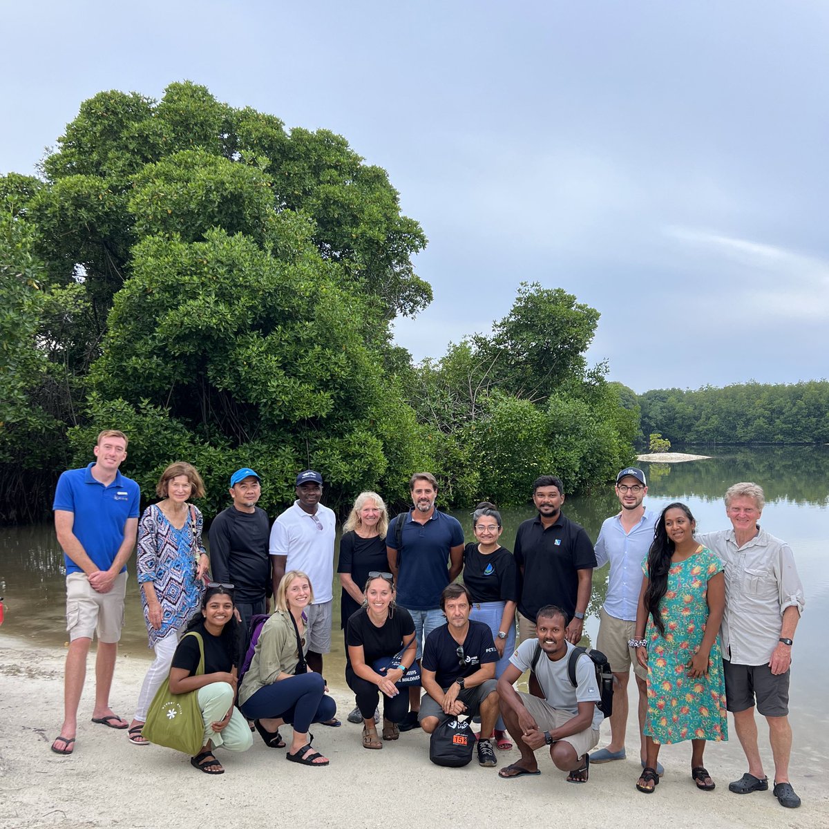 #OceanLeaders, exploring Huraa island. An afternoon learning about coral restoration, turtle rehab, and other research led by <a href="/Reefscapers/">Reefscapers</a> 🪸

Grateful for insights shared by local env. organisations <a href="/wsmaldives/">Water Solutions</a> and <a href="/sigsmaldives/">Small Island Geographic Society</a> and <a href="/Jauziie/">Jauza</a> from The Maldives President’s Office