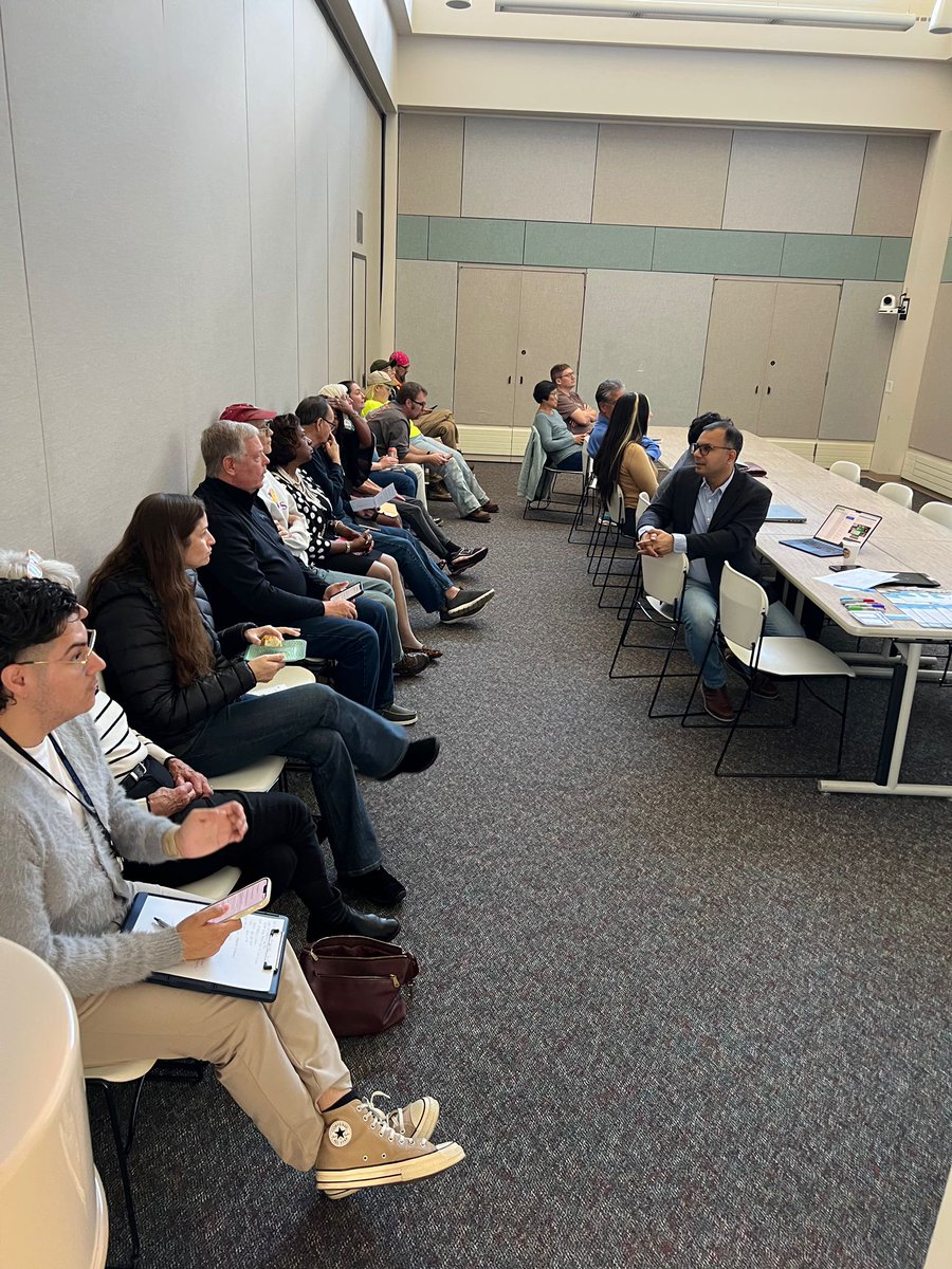 DPI_Climate's tweet photo. DPI is helping community members in designing sustainable solutions and developing climate assessment report over QUAD city region - with @NWF and @PrairieRivers https://t.co/yp2zYpzsho