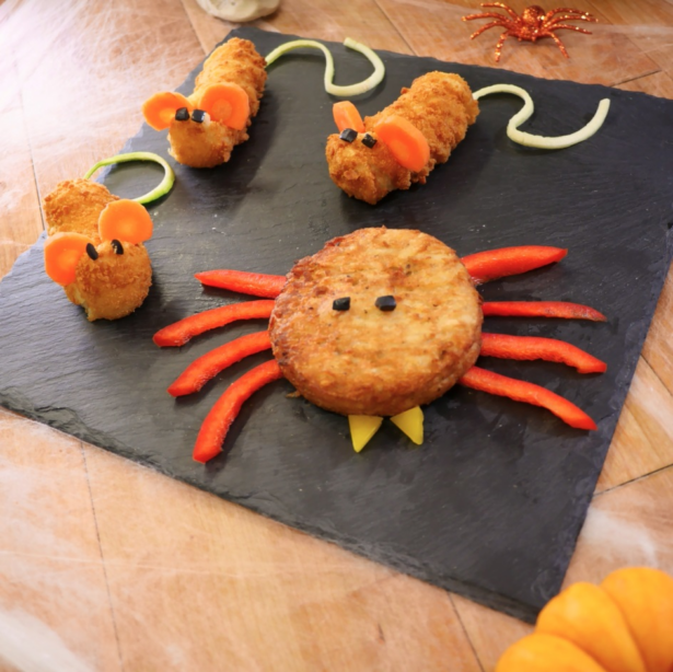 INTOUCH_RUGBY's tweet photo. Family friendly Halloween recipes from Mash Direct, award winning vegetable side dish brand. The recipes can all b easily recreated 4 the kids or with the kids for a fun, spooky activity > https://t.co/99NjZzgTQo ! #mashdirect #halloweenrecipes #ad #awardwinning #spookyactivity https://t.co/Ad41cPXzjz